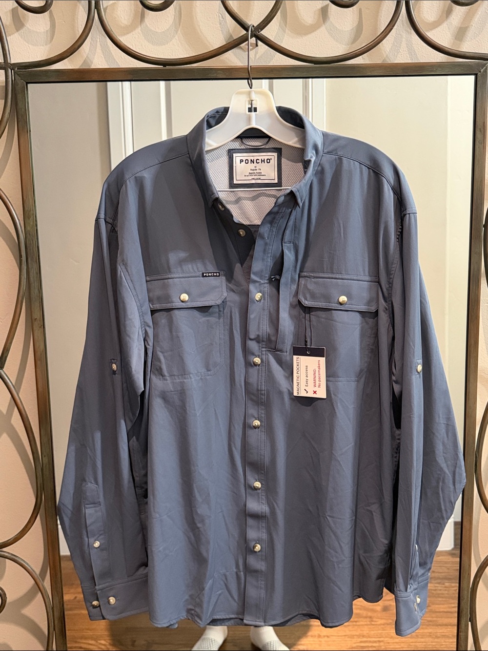 Poncho NEW Big Eye Button Down Shirt Regular Fit Slate M
